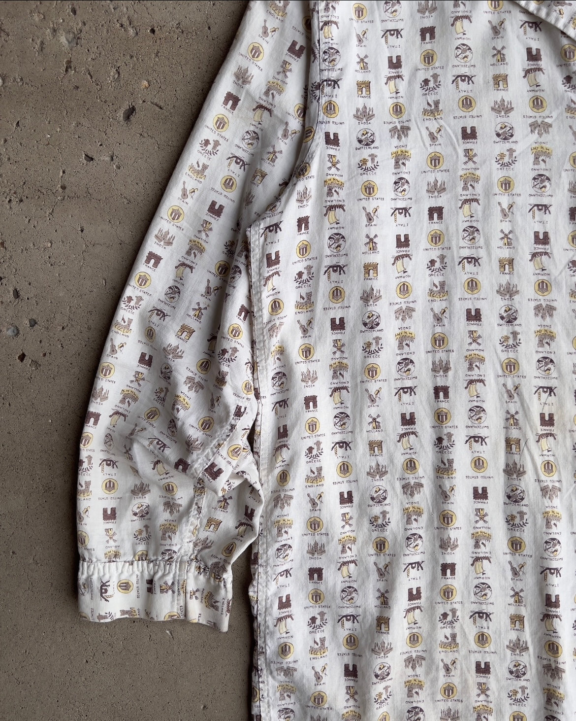 1960s Country Crests Print Button Up Shirt  - Shop THREADCOUNT Vintage Co.