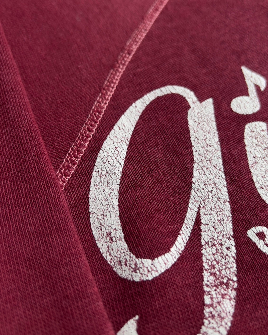 1980s Gilley’s Bar Pasadena Texas Maroon Sweatshirt  - Shop ThreadCount Vintage Co.