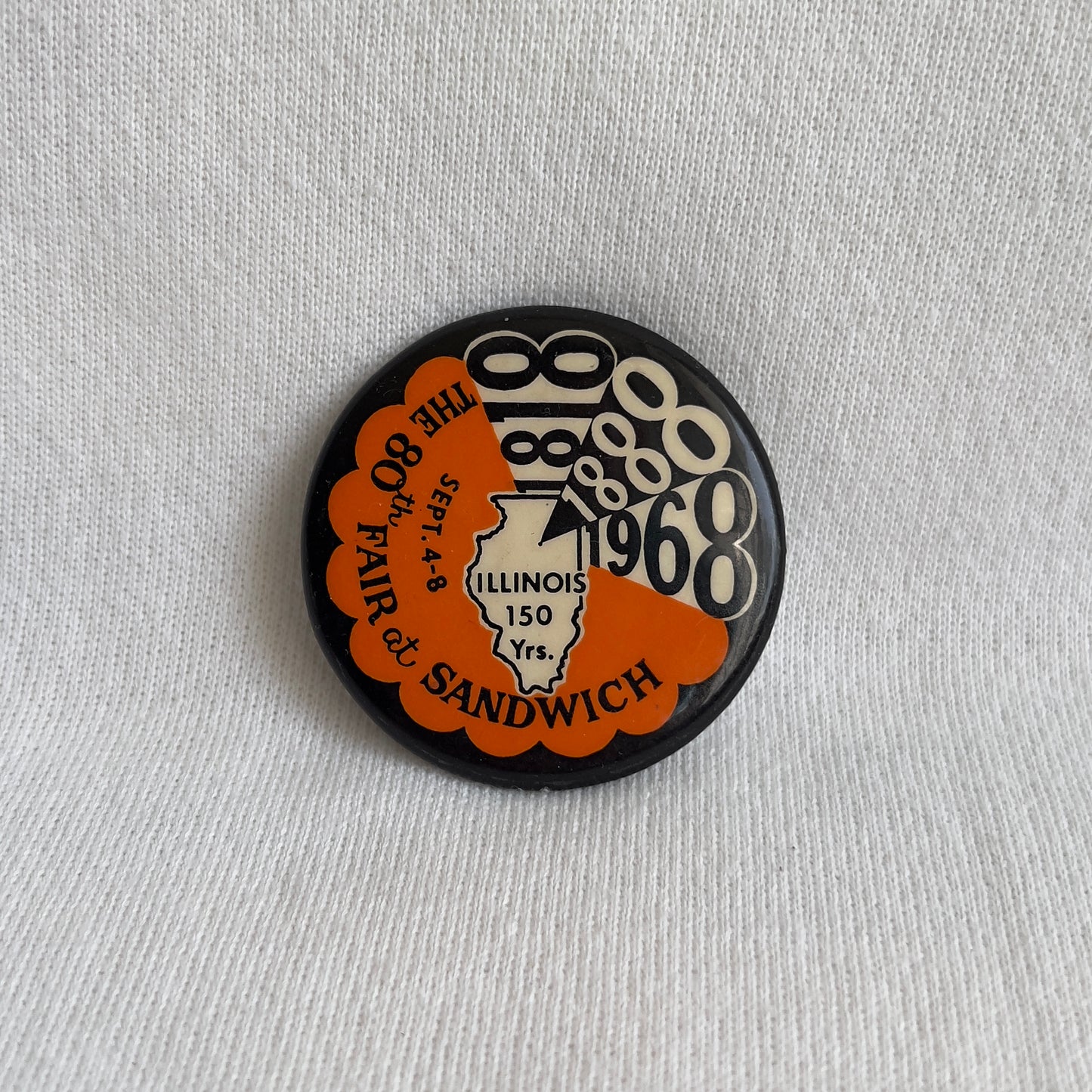 Vintage Pin-Back Button - Shop ThreadCount Vintage Co.