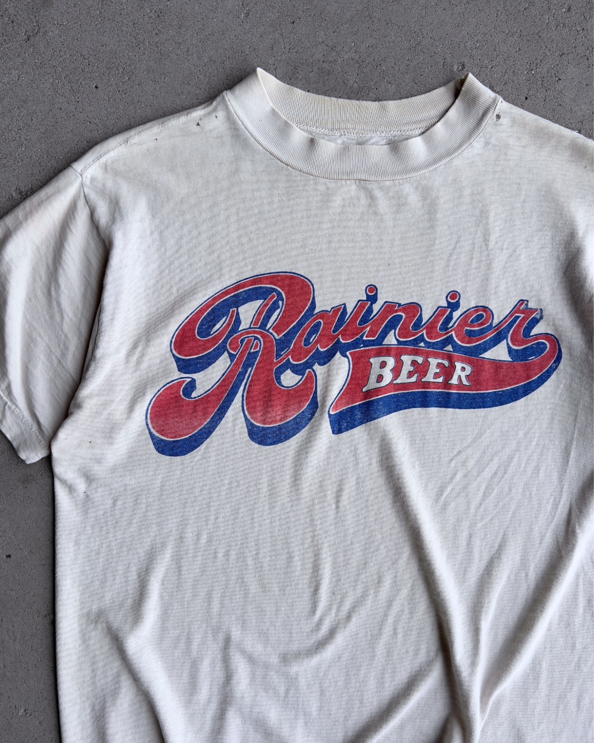 1970s Rainier Beer Brewing Company Graphic Tee  - Shop ThreadCount Vintage Co.