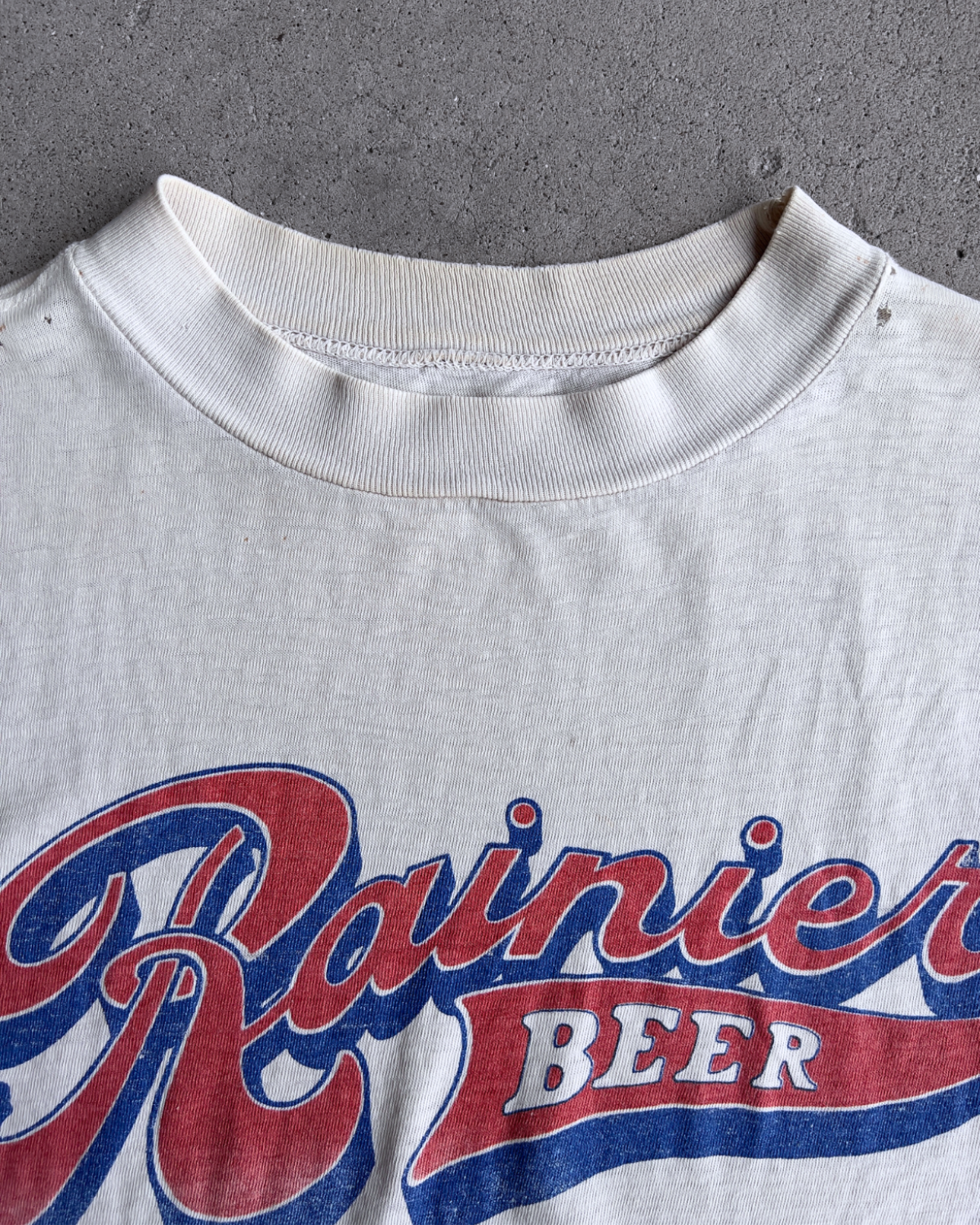 1970s Rainier Beer Brewing Company Graphic Tee - Shop ThreadCount Vintage Co.