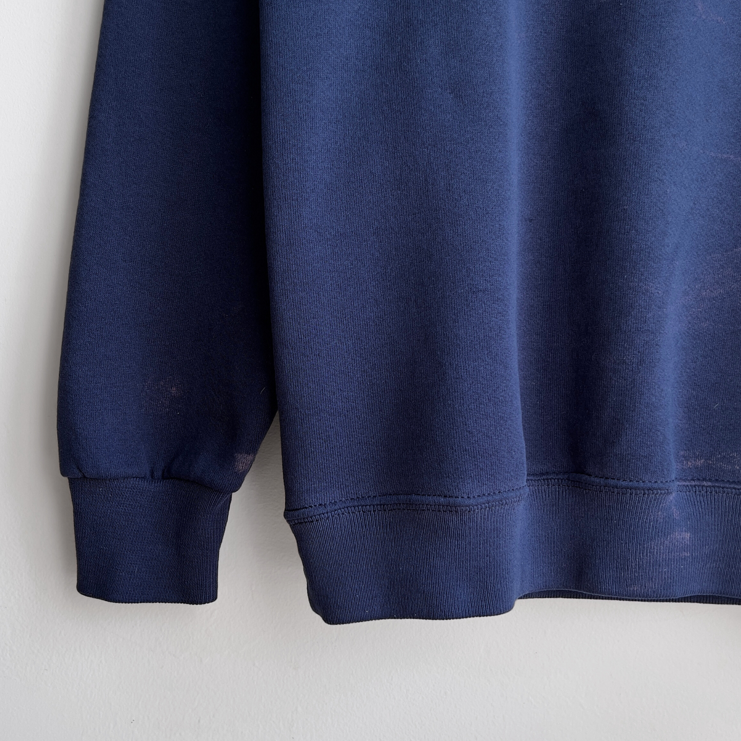 1980s U.S. Navy Graphic Crewneck Sweatshirt - Shop THREADCOUNT Vintage Co.