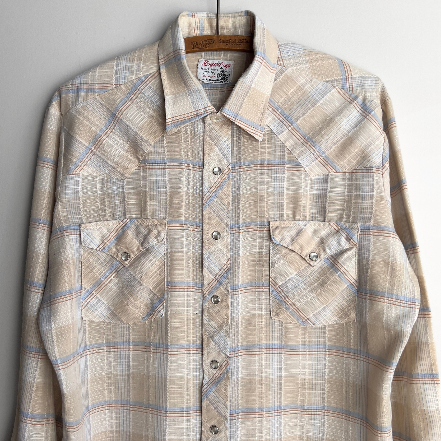1970s Tan & Blue Sawtooth Pearl Snap Western Shirt  - Shop ThreadCount Vintage Co.