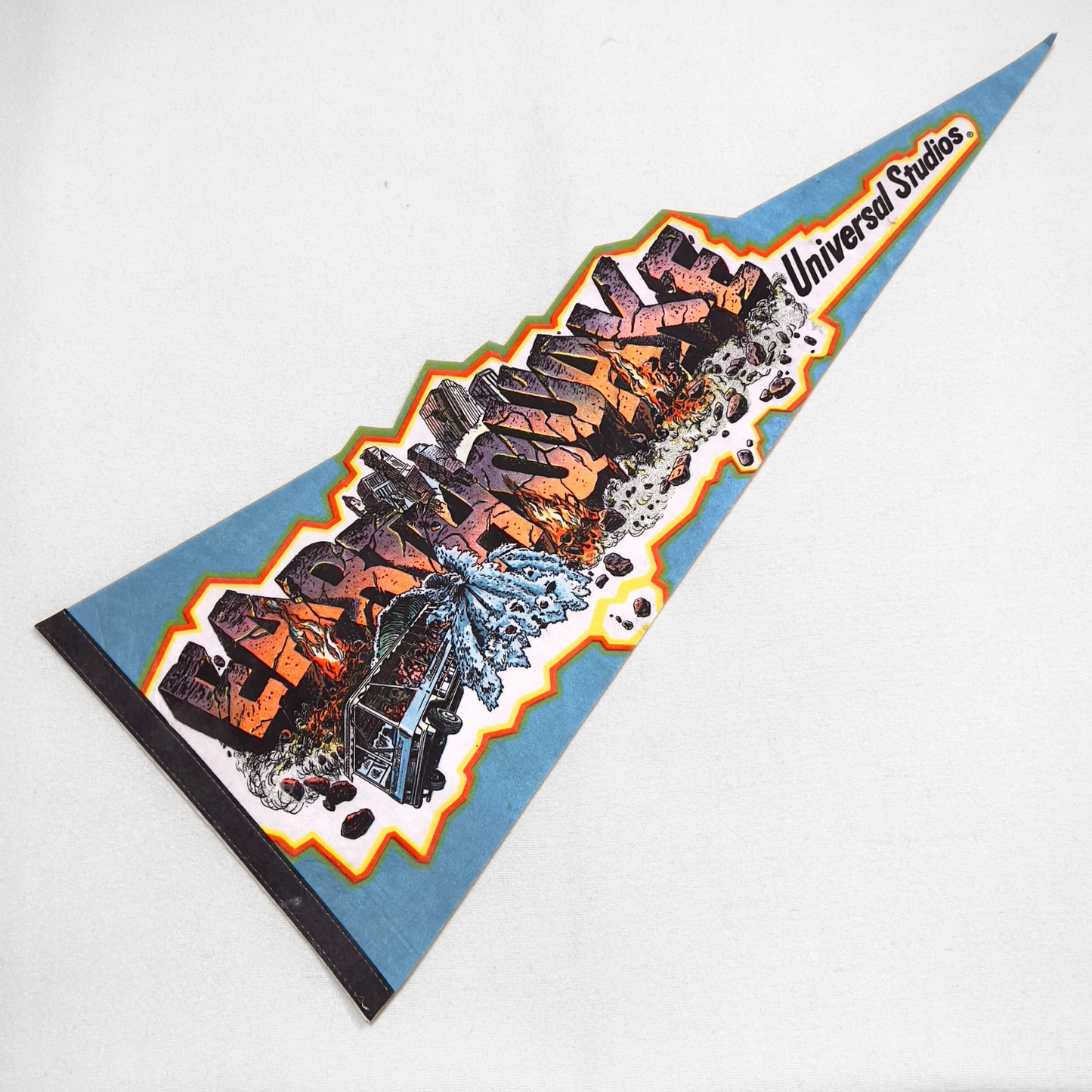 Vintage 1980s Universal Studios Earthquake Pennant - Shop ThreadCount Vintage Co.