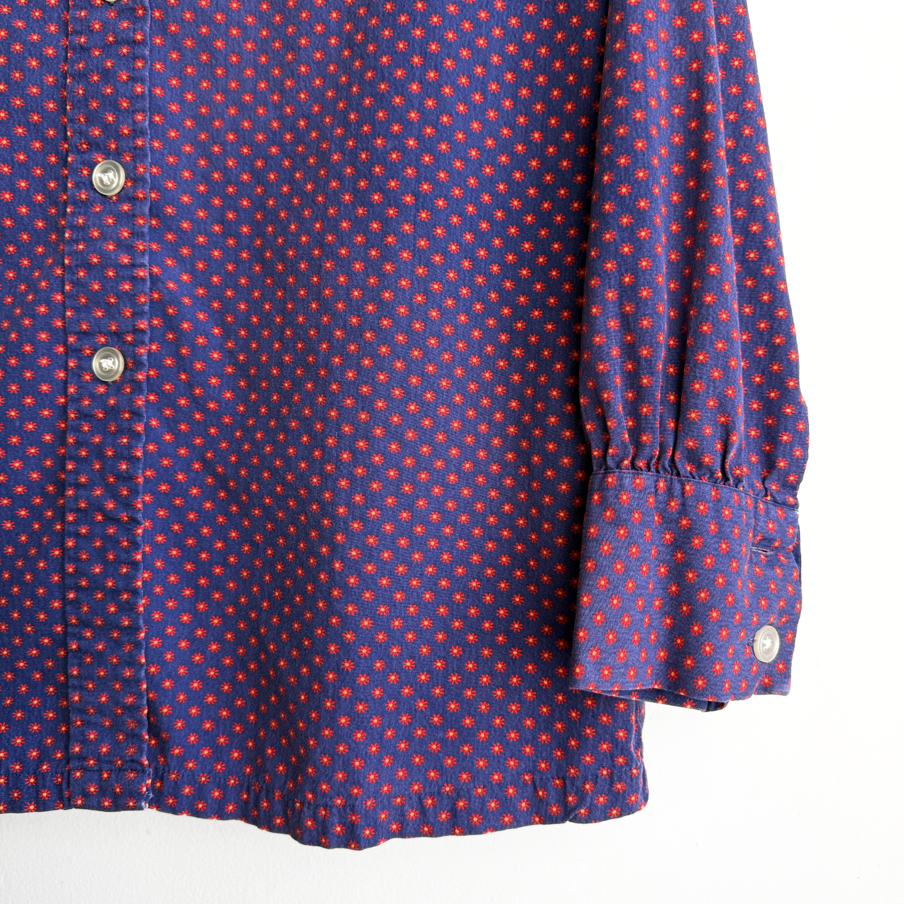 1960s Floral Print Dagger Collar Button Up Shirt  - Shop ThreadCount Vintage Co.
