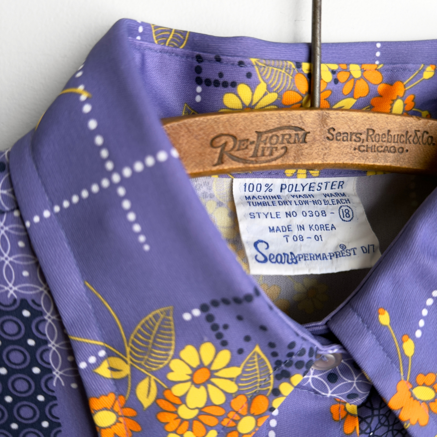 Vintage 1970s Purple Geometric Daisy Print Button Up Shirt - Shop ThreadCount Vintage Co.