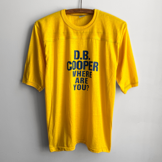 1981 The Pursuit of D.B. Cooper Movie Promo Tee  - Shop THREADCOUNT Vintage Co.