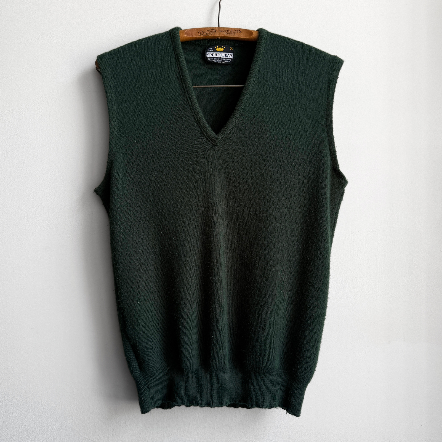 1970s Dark Green V-Neck Sweater Vest  - Shop THREADCOUNT Vintage Co.