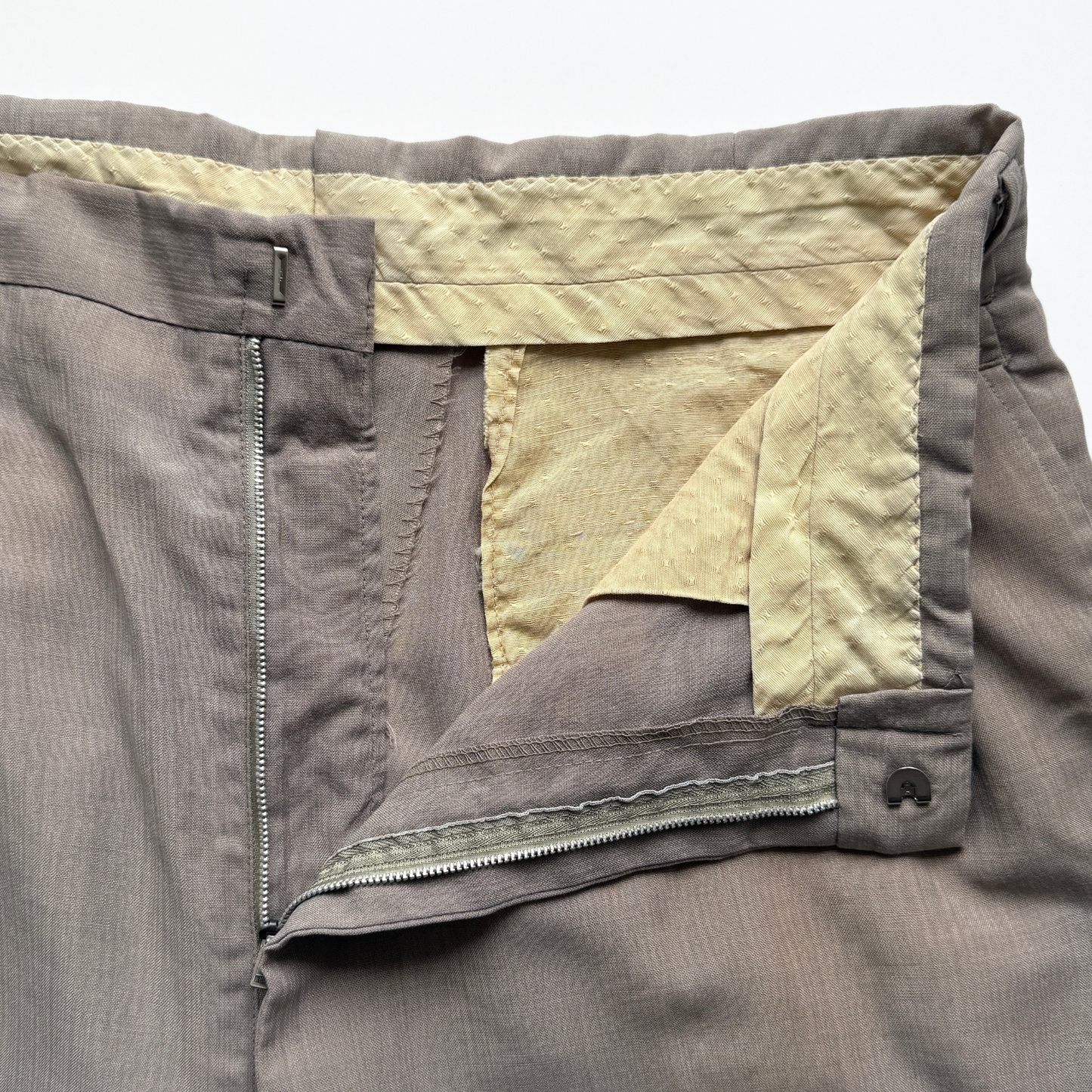 1950s Grey Rayon Drop Loop Dress Pants (32)