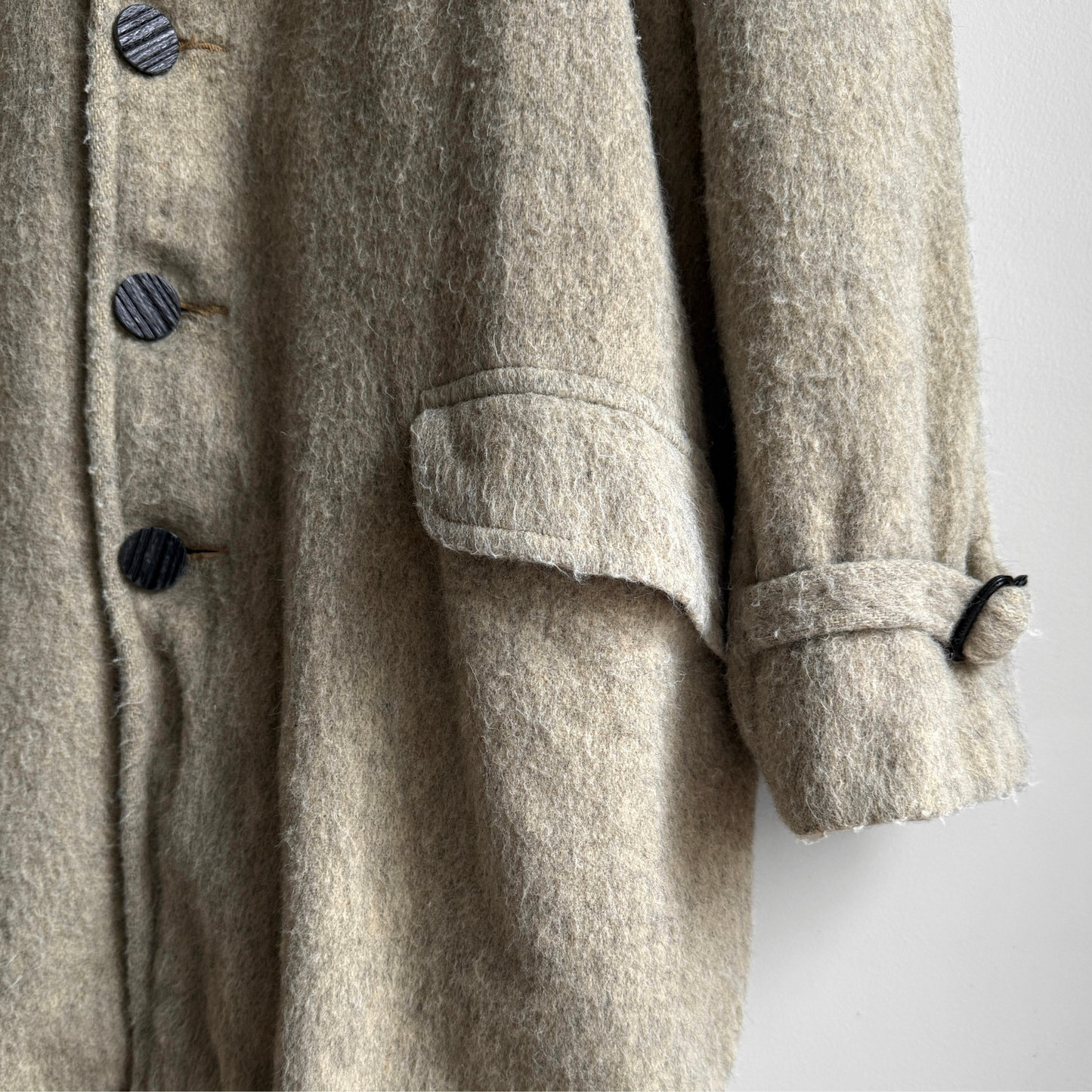 1950s Cream Shaggy Wool Insulated Car Coat