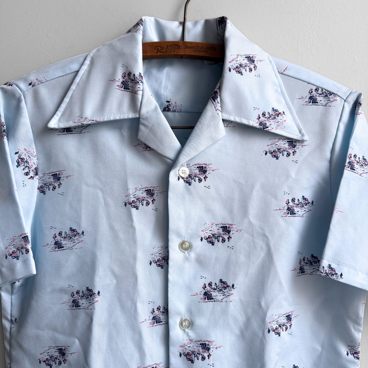 1970s Country Homestead Print Sport Shirt
