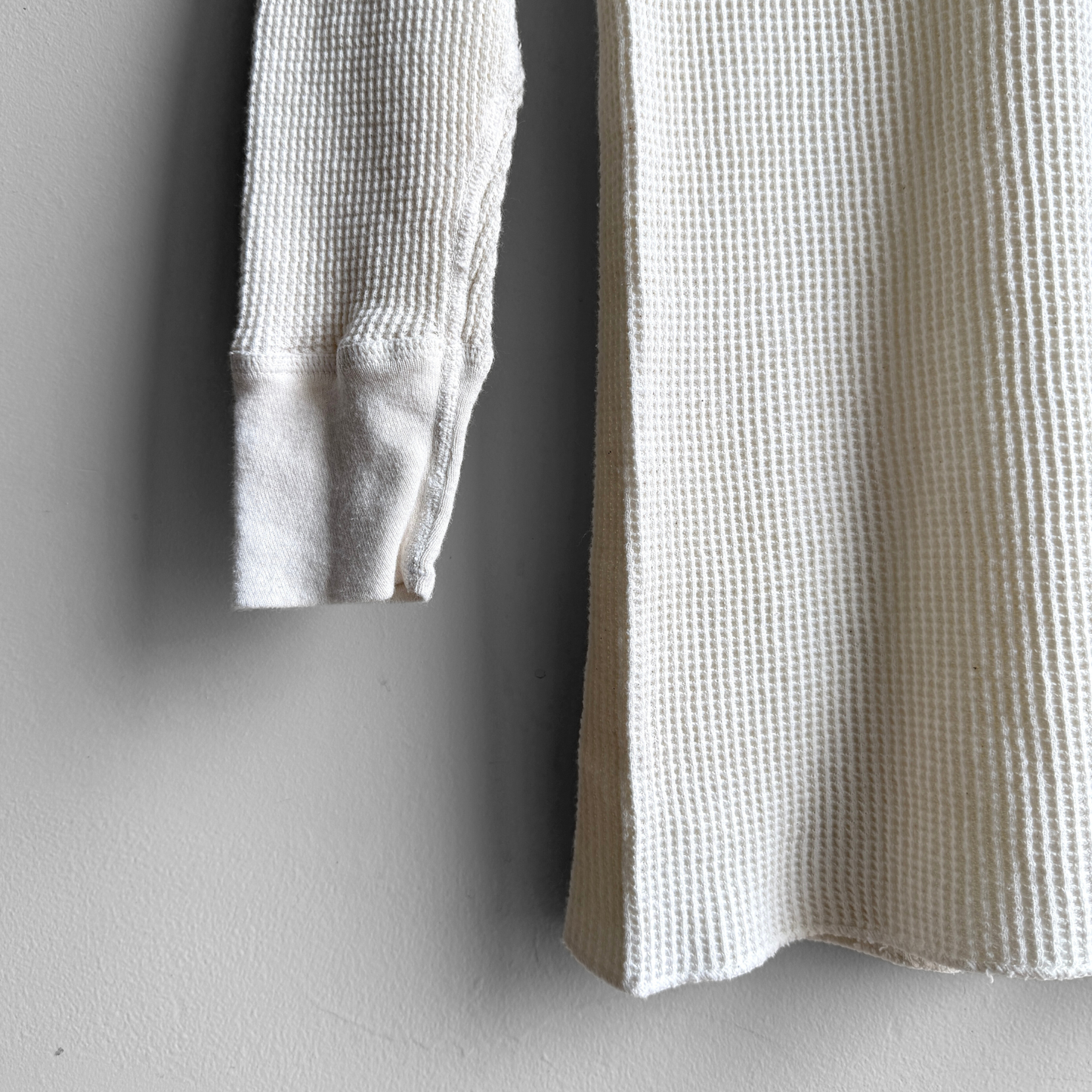1990s Waffle Knit Thermal Long Sleeve
