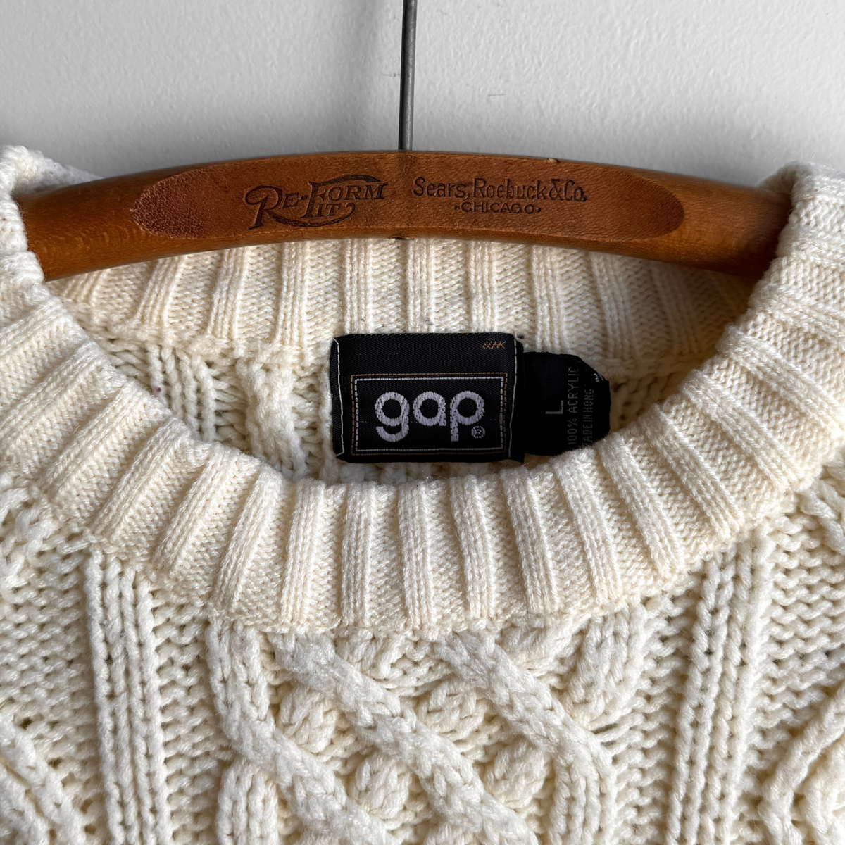 1980s Cream Cable Knit Sweater