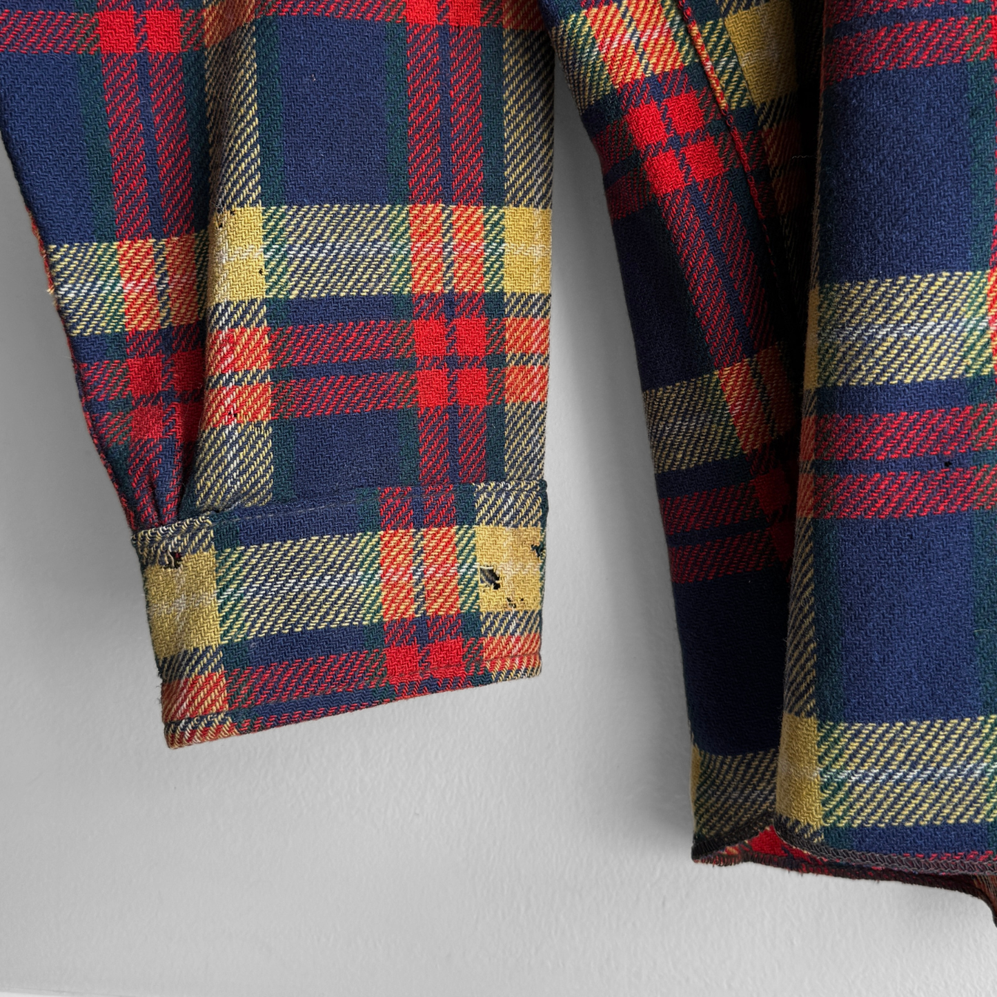 1940s Navy Blue & Red Plaid Flannel Shirt