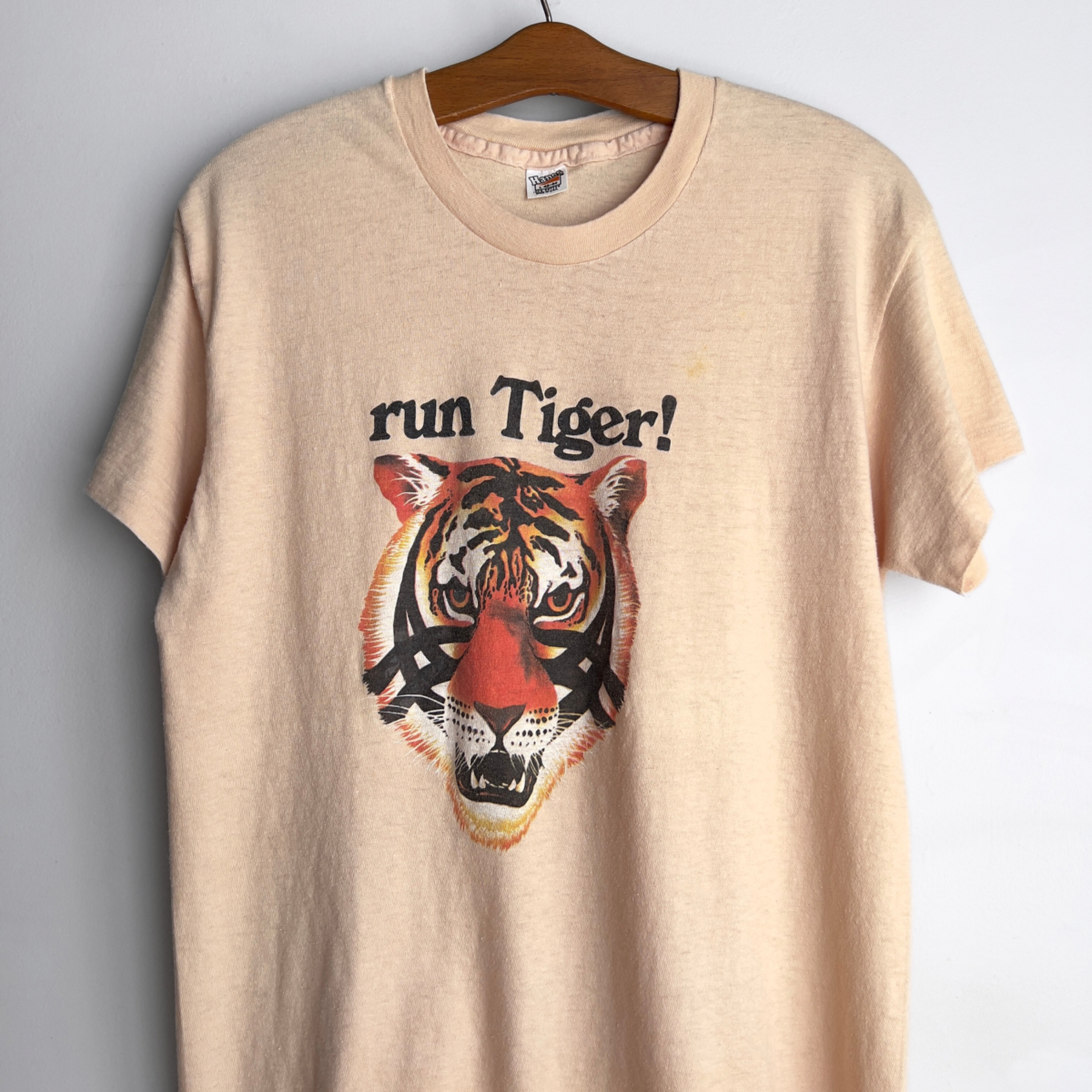 1970s Run Tiger Onitsuka Japan Asics Promo Tee  - Shop ThreadCount Vintage Co.