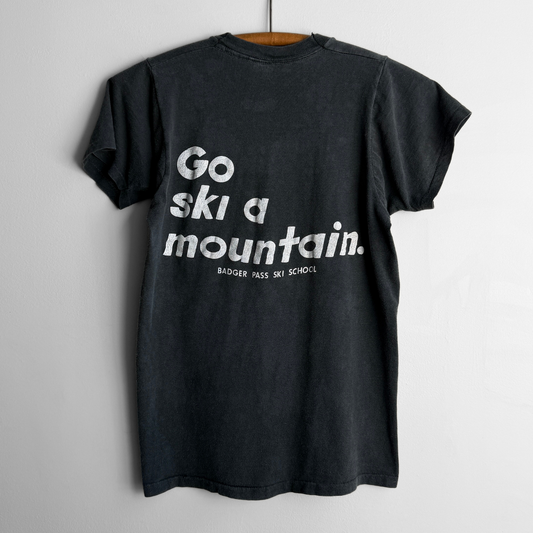 1970s Go Ski A Mountain Badger Pass Yosemite Tee