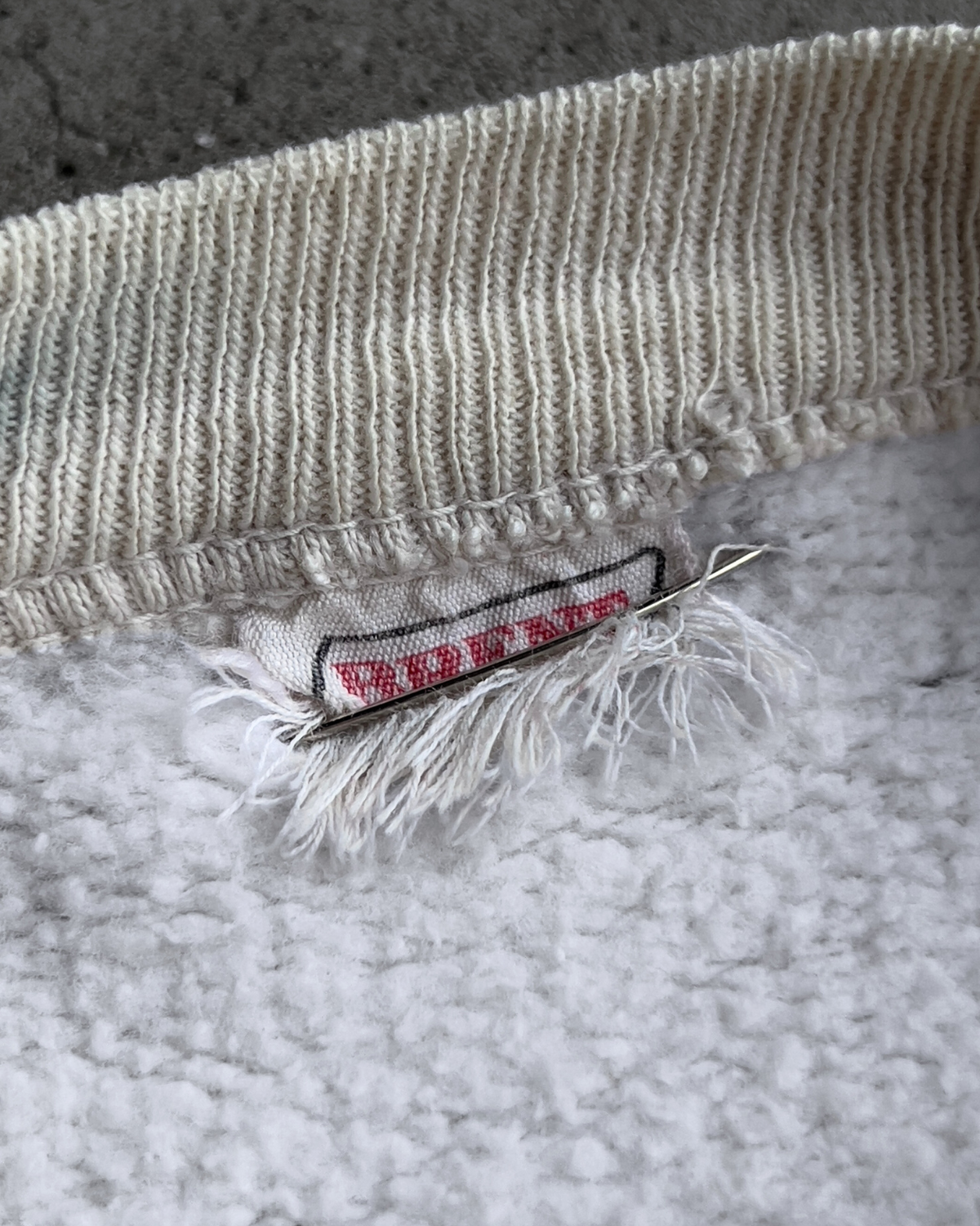 1950s White Freedom Sleeve Single-V Sweatshirt  - Shop ThreadCount Vintage Co.