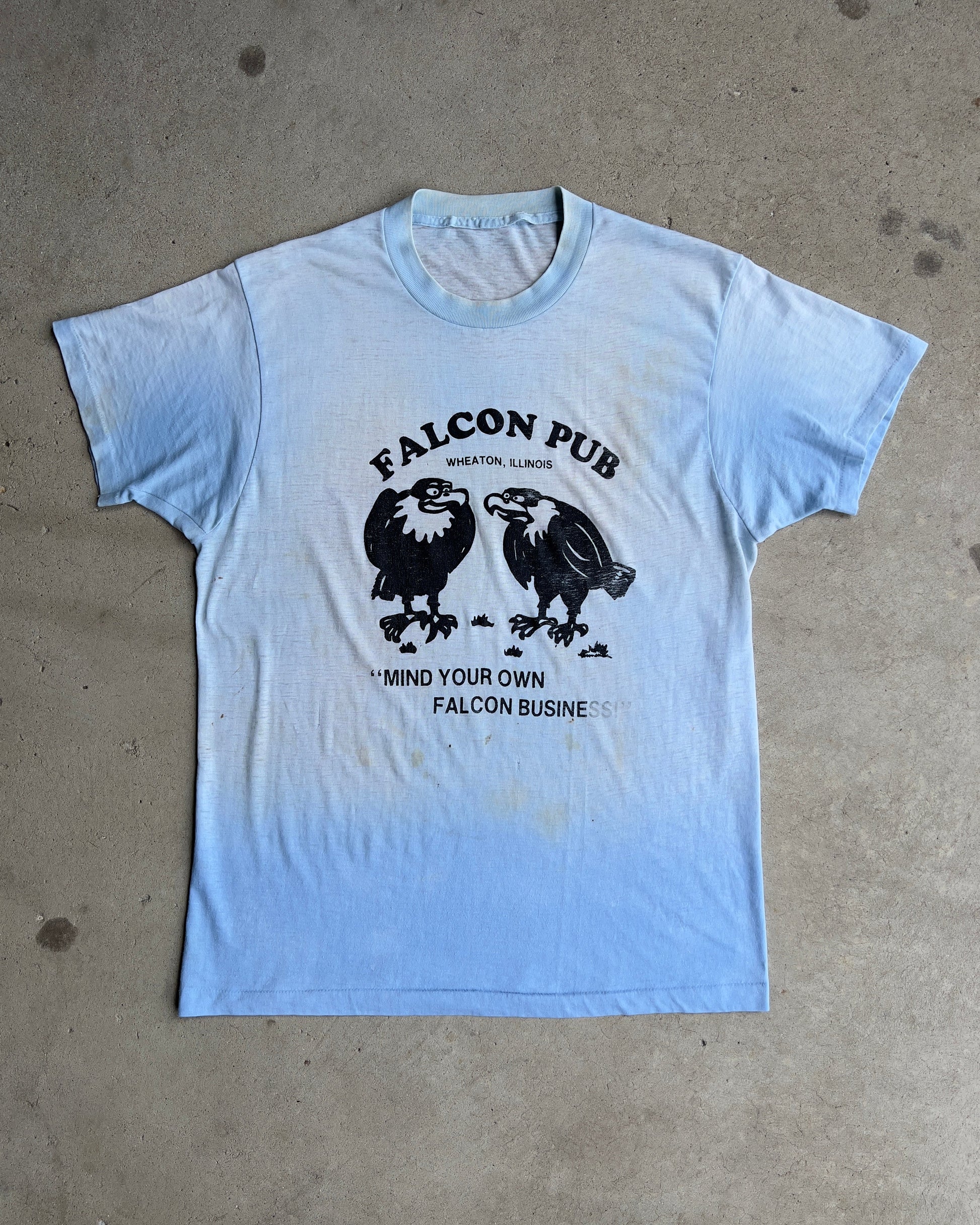 1970s Falcon Pub Illinois Sun Faded Tee  - Shop ThreadCount Vintage Co.