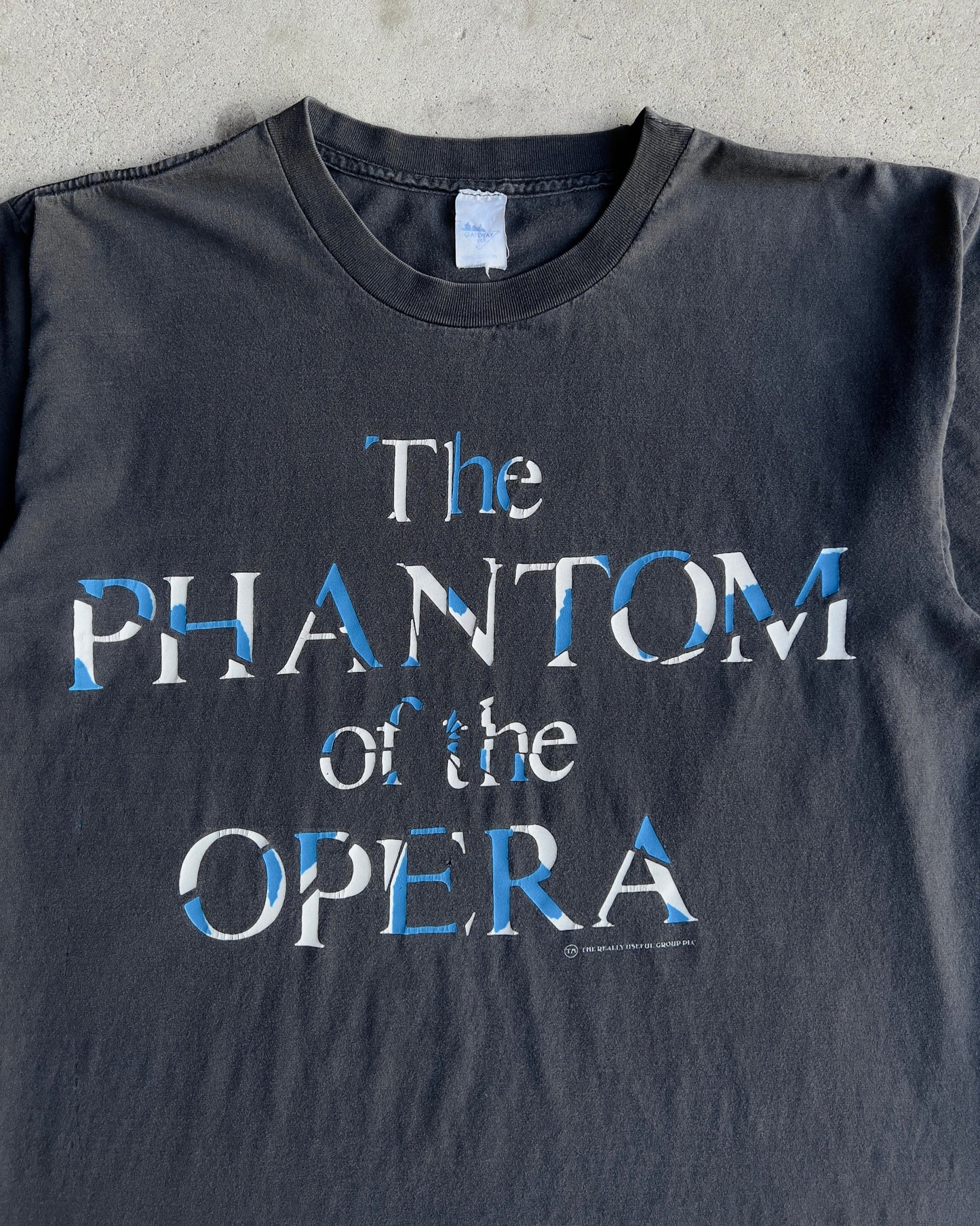 Vintage 1986 The Phantom of the Opera Chicago Show Tee - Shop ThreadCount Vintage Co.