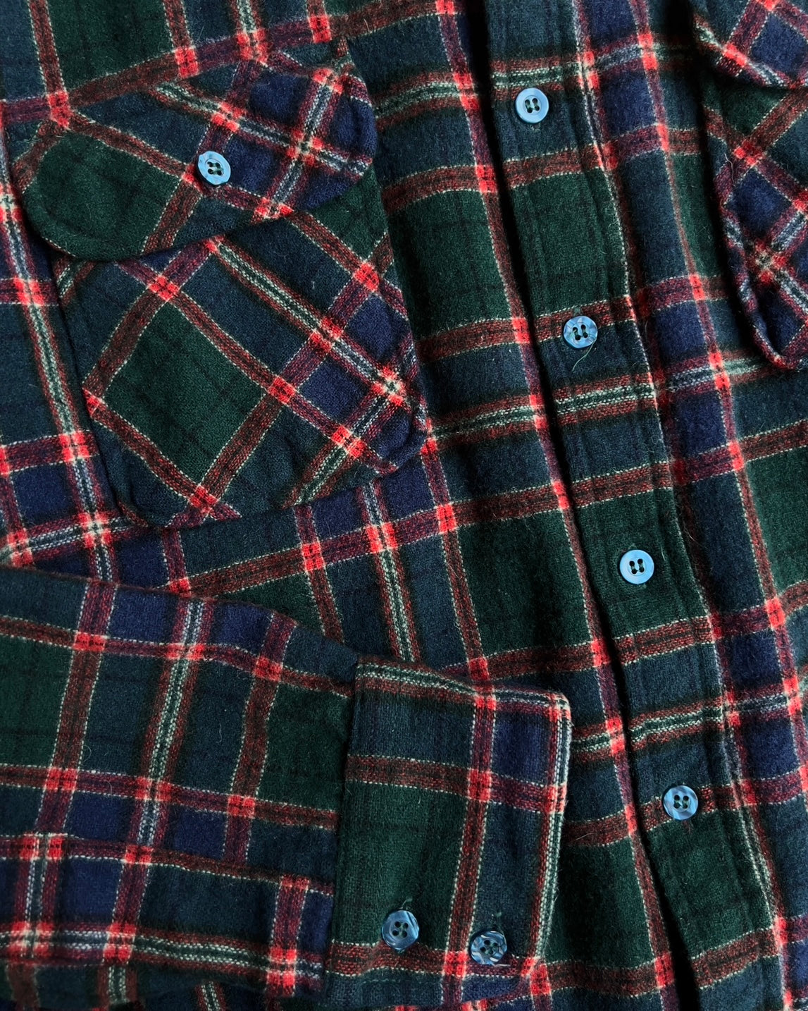 Vintage 1970s Green & Red Virgin Wool Plaid Flannel Shirt  - Shop ThreadCount Vintage Co.