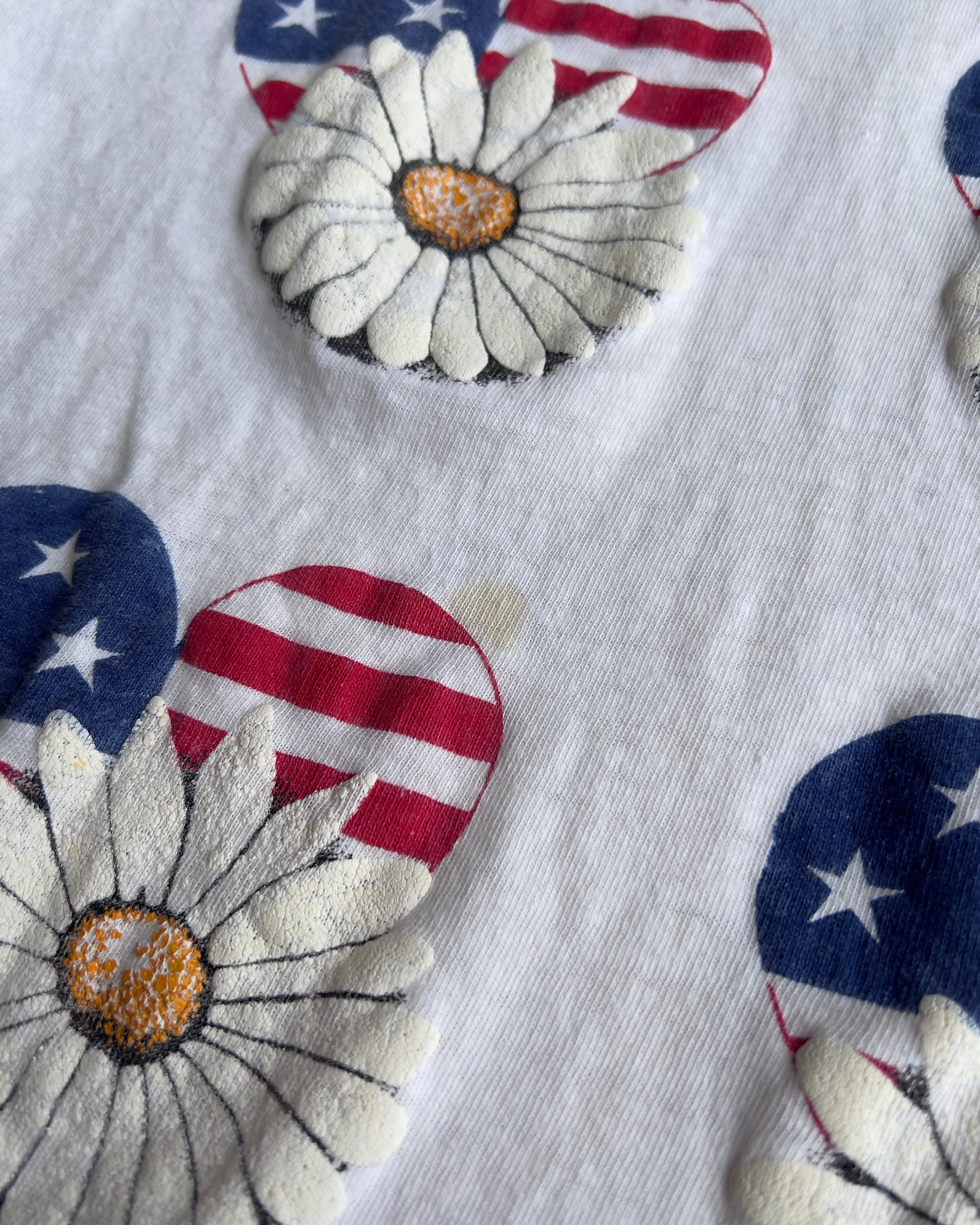 Vintage 1970s American Flag Flower Hearts Tee  - Shop ThreadCount Vintage Co.