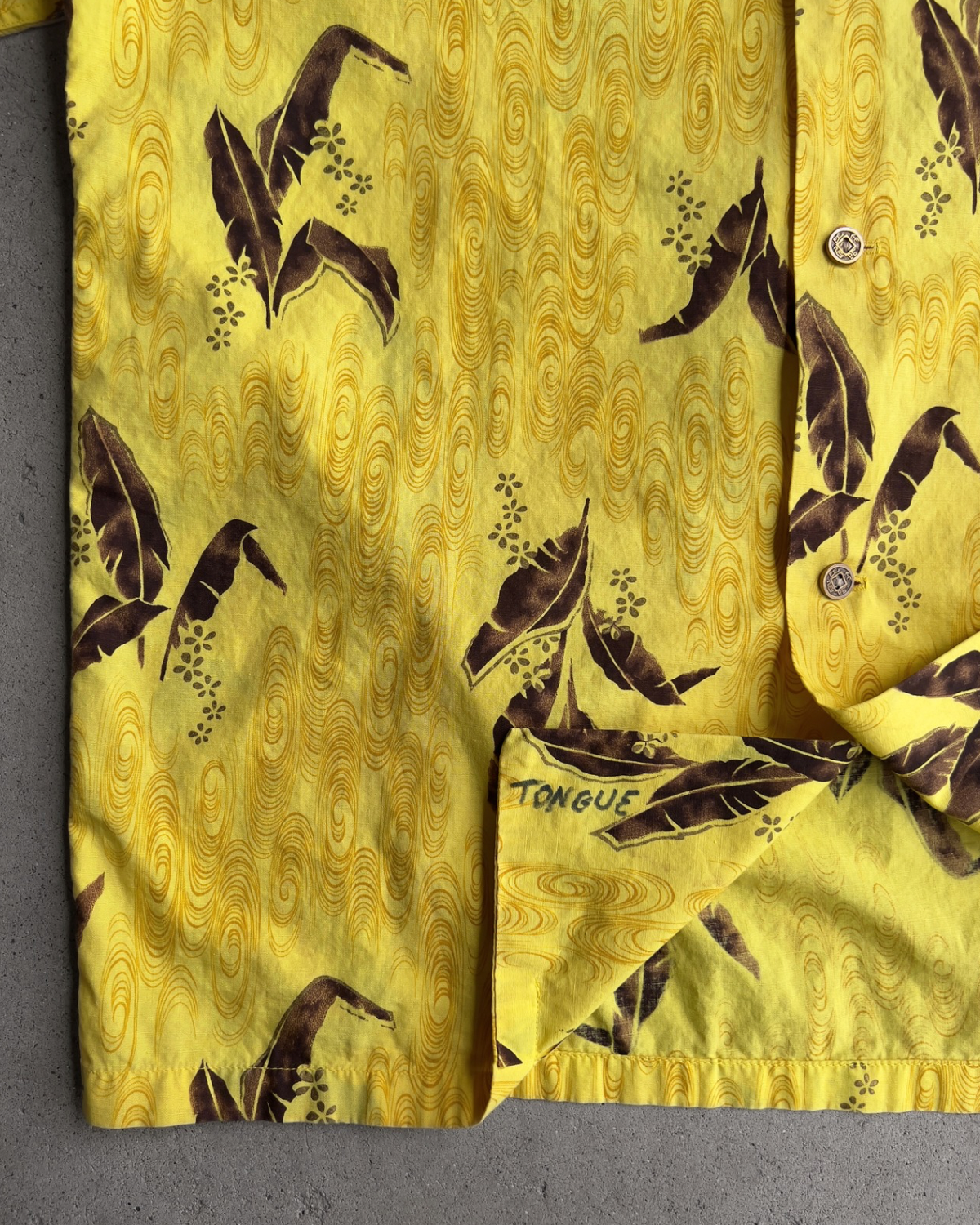 Vintage 1960s Feather Print Yellow Cotton Hawaiian Shirt  - Shop ThreadCount Vintage Co.