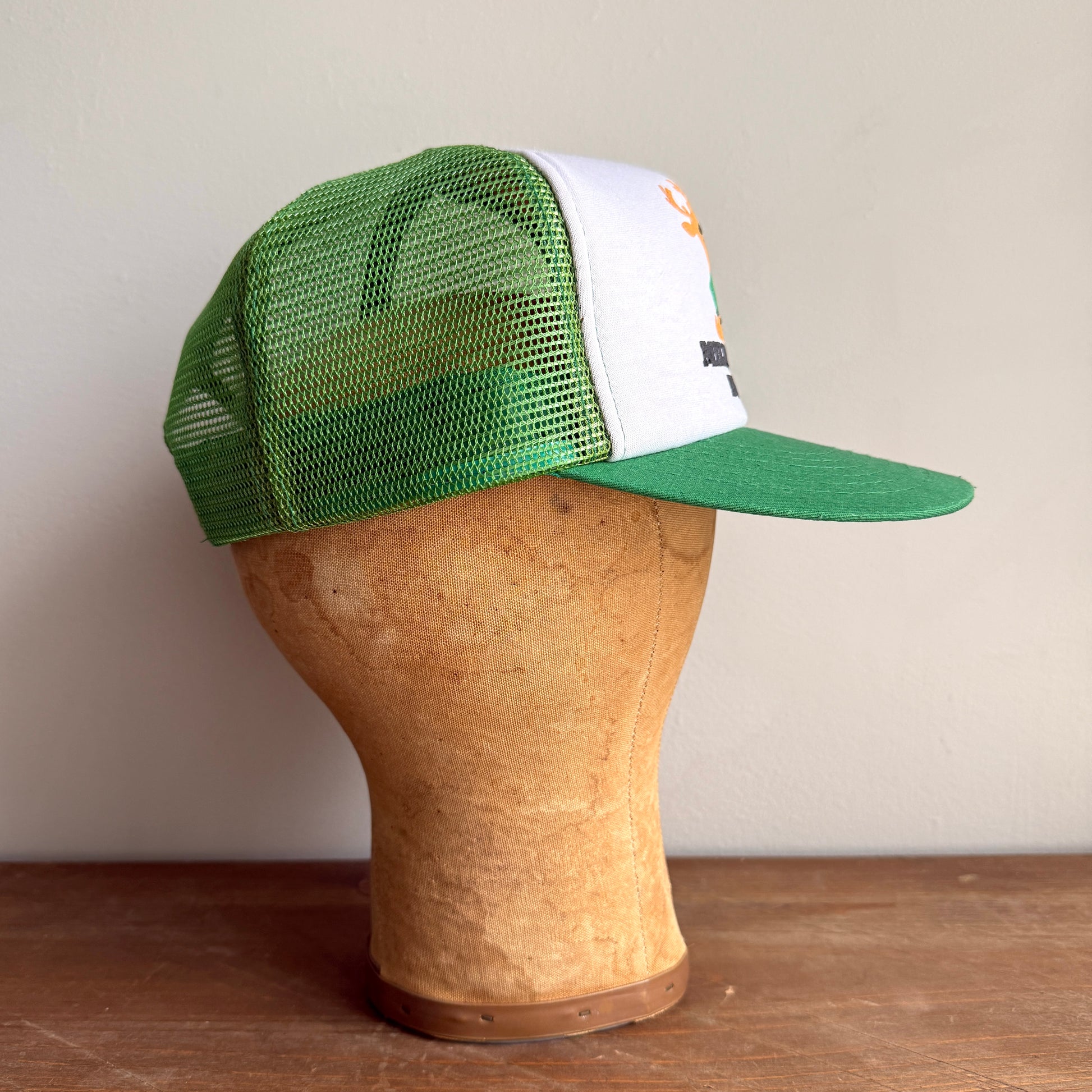 Vintage 1970s Milwaukee Bucks Snapback Trucker Hat  - Shop ThreadCount Vintage Co.