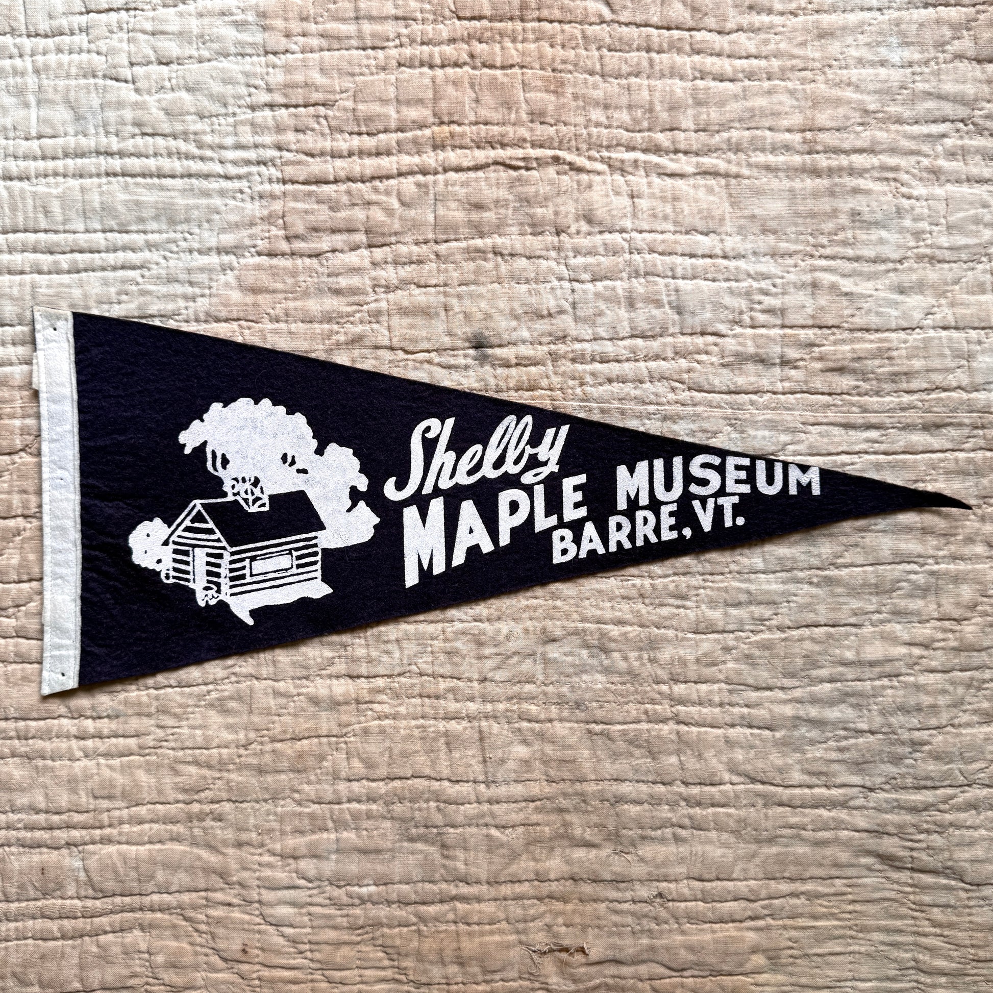 1950s Shelby Maple Museum Vermont Pennant  - Shop THREADCOUNT Vintage Co.