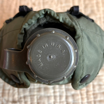 1990s U.S. Army LC-2 Water Canteen  - Shop THREADCOUNT Vintage Co.