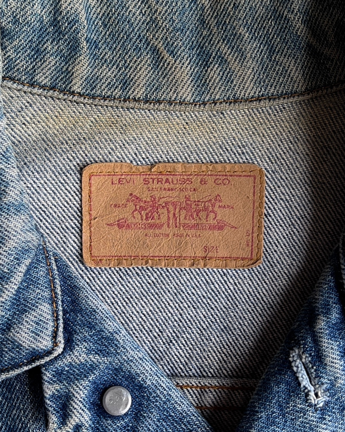 Vintage 1980s Levi's 71506 Type III Denim Jacket  - Shop ThreadCount Vintage Co.