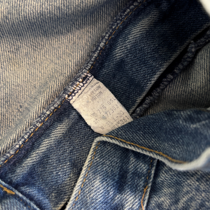 1970s Faded Blue Straight Fit Denim Jeans  - Shop ThreadCount Vintage Co.