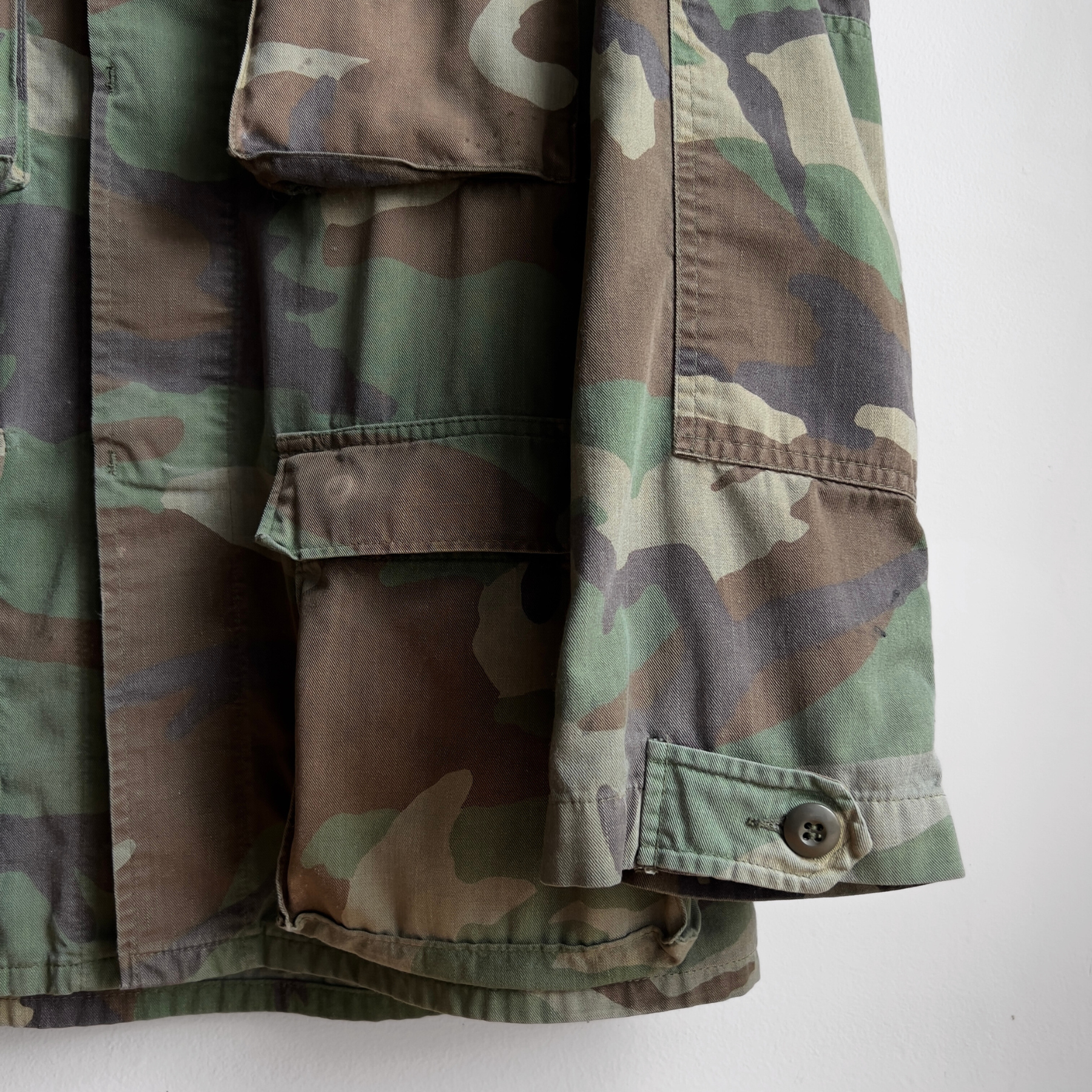 Vintage 1980s Army Camouflage BDU Light Cargo Jacket  - Shop ThreadCount Vintage Co.