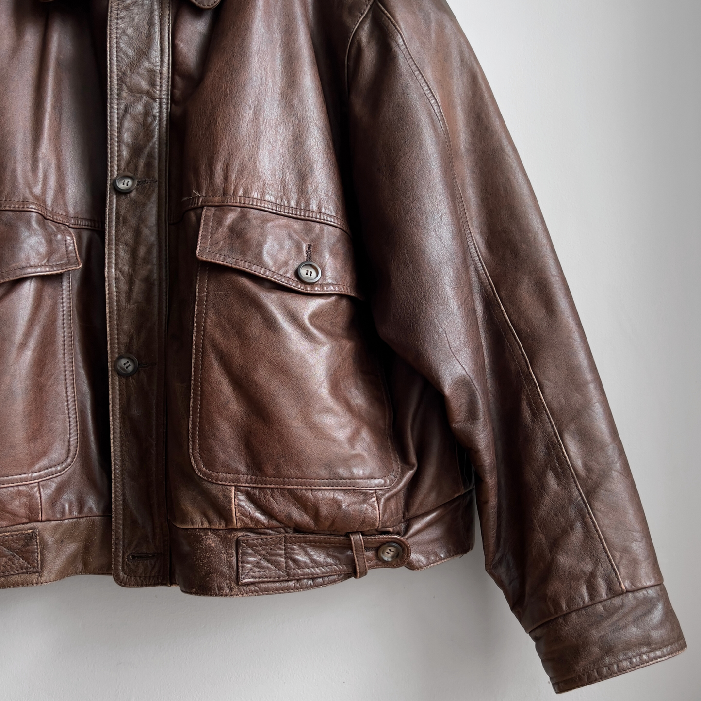 Vintage 1970s Brown Sherpa Lined Leather Heavy Bomber Jacket  - Shop ThreadCount Vintage Co.