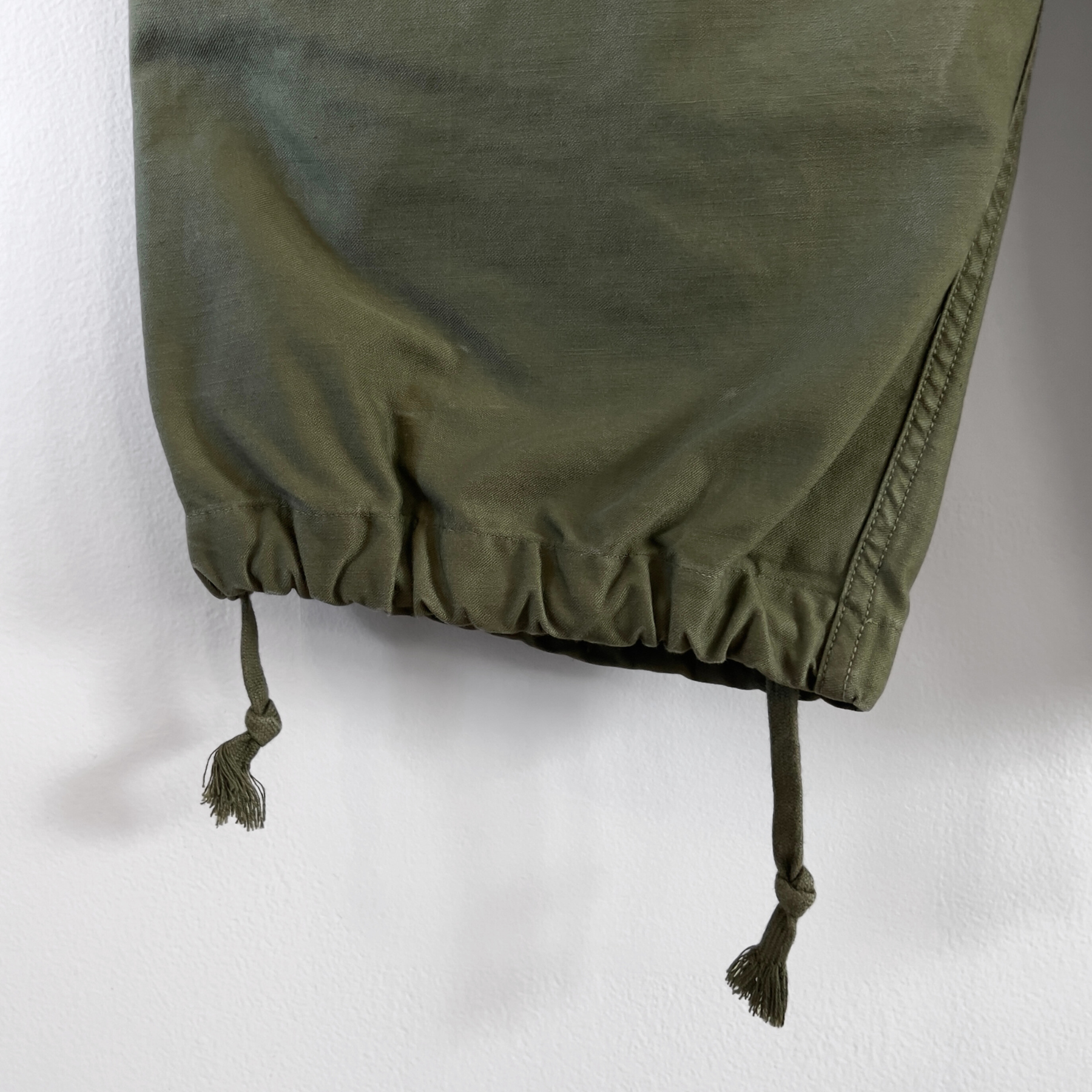 Vintage 1950s M-1951 U.S. Army Green Combat Cargo Paratrooper Pants  - Shop ThreadCount Vintage Co.