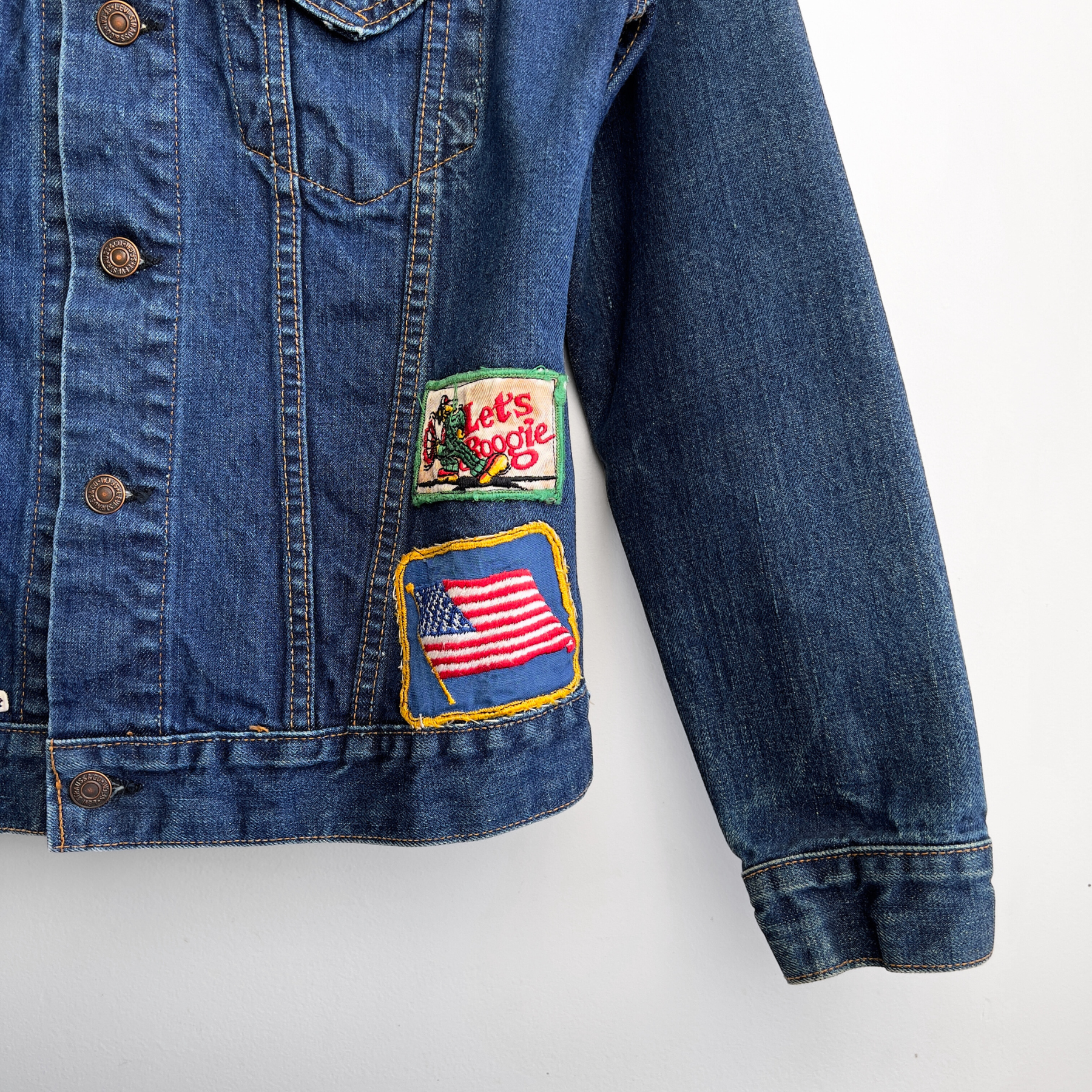 Vintage 1970s Levis 70505 Custom Patchwork & Embroidery Denim Jacket  - Shop ThreadCount Vintage Co.