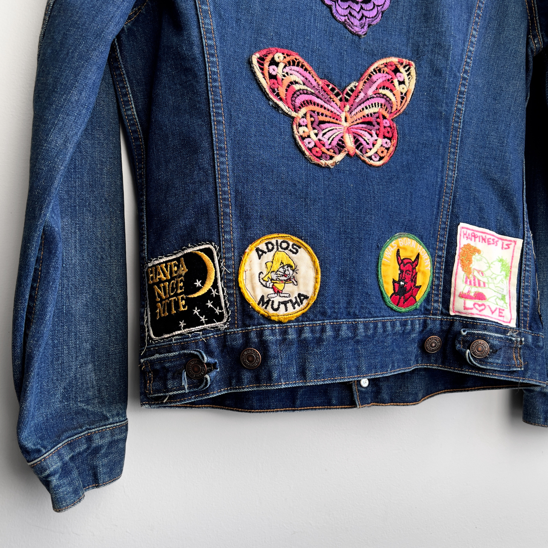 Vintage 1970s Levis 70505 Custom Patchwork & Embroidery Denim Jacket  - Shop ThreadCount Vintage Co.