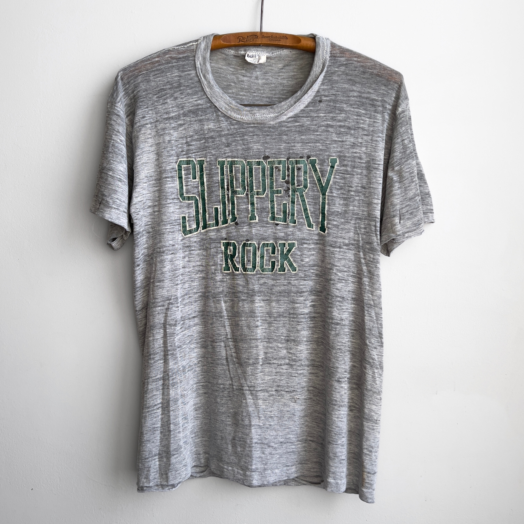 Vintage 1980s Slippery Rock University Threadbare Graphic Tee  - Shop ThreadCount Vintage Co.