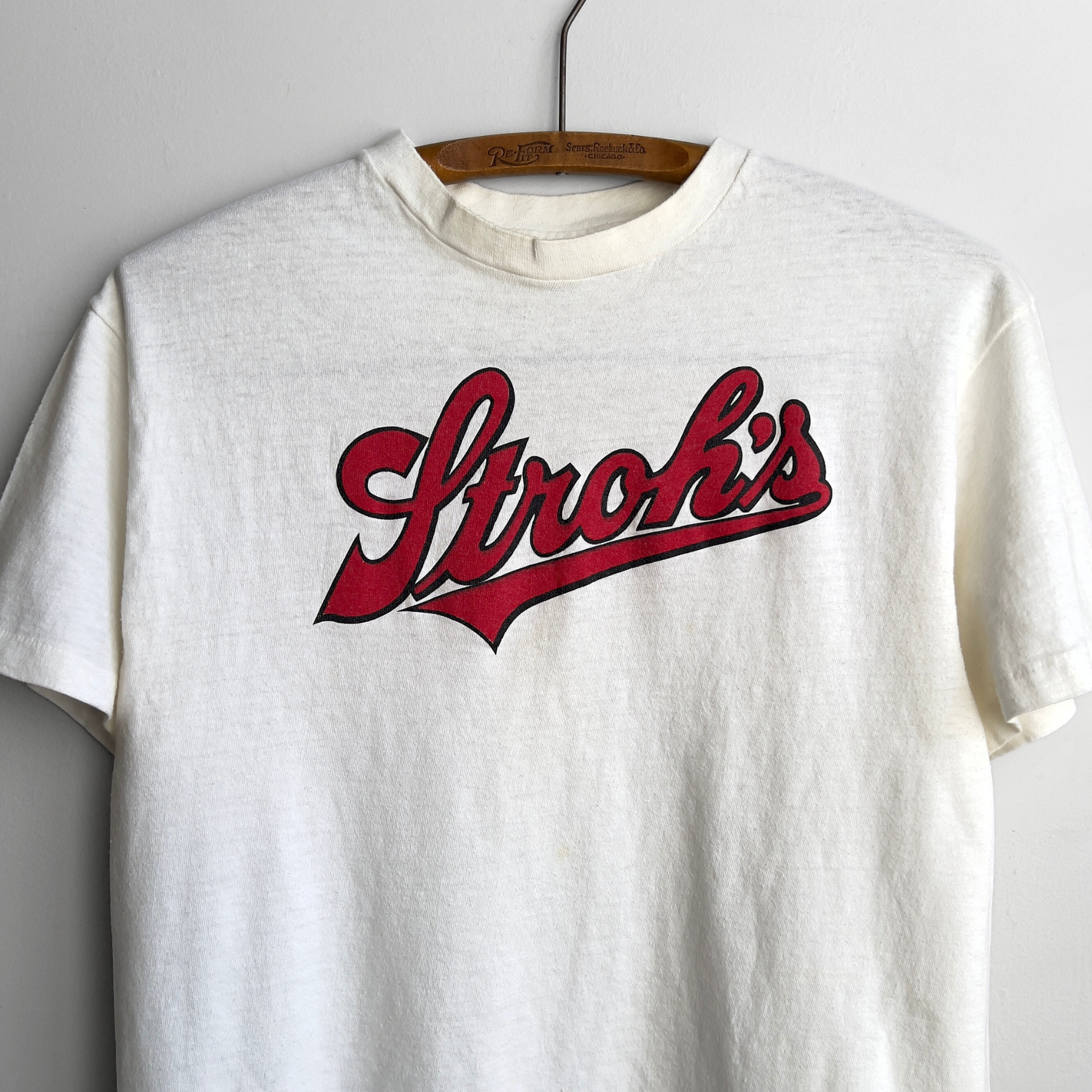 Vintage 1980s Stroh's Beer Graphic Tee  - Shop ThreadCount Vintage Co.