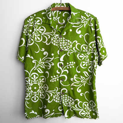 1960s Green & White Floral Button Up Hawaiian Shirt  - Shop ThreadCount Vintage Co.