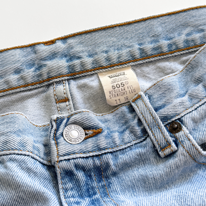 1990s Levi's 505 Straight Fit Denim Jeans  - Shop ThreadCount Vintage Co.