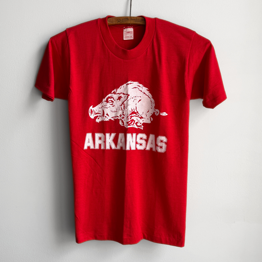 1980s Arkansas Razorbacks Red Graphic Tee  - Shop THREADCOUNT Vintage Co.