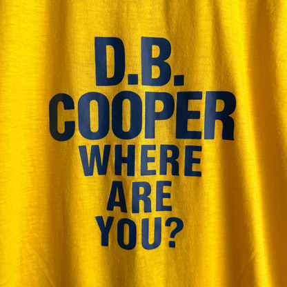 1981 The Pursuit of D.B. Cooper Movie Promo Tee  - Shop THREADCOUNT Vintage Co.