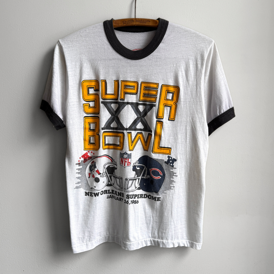 1980s Chicago Bears vs Patriots Super Bowl Graphic Tee