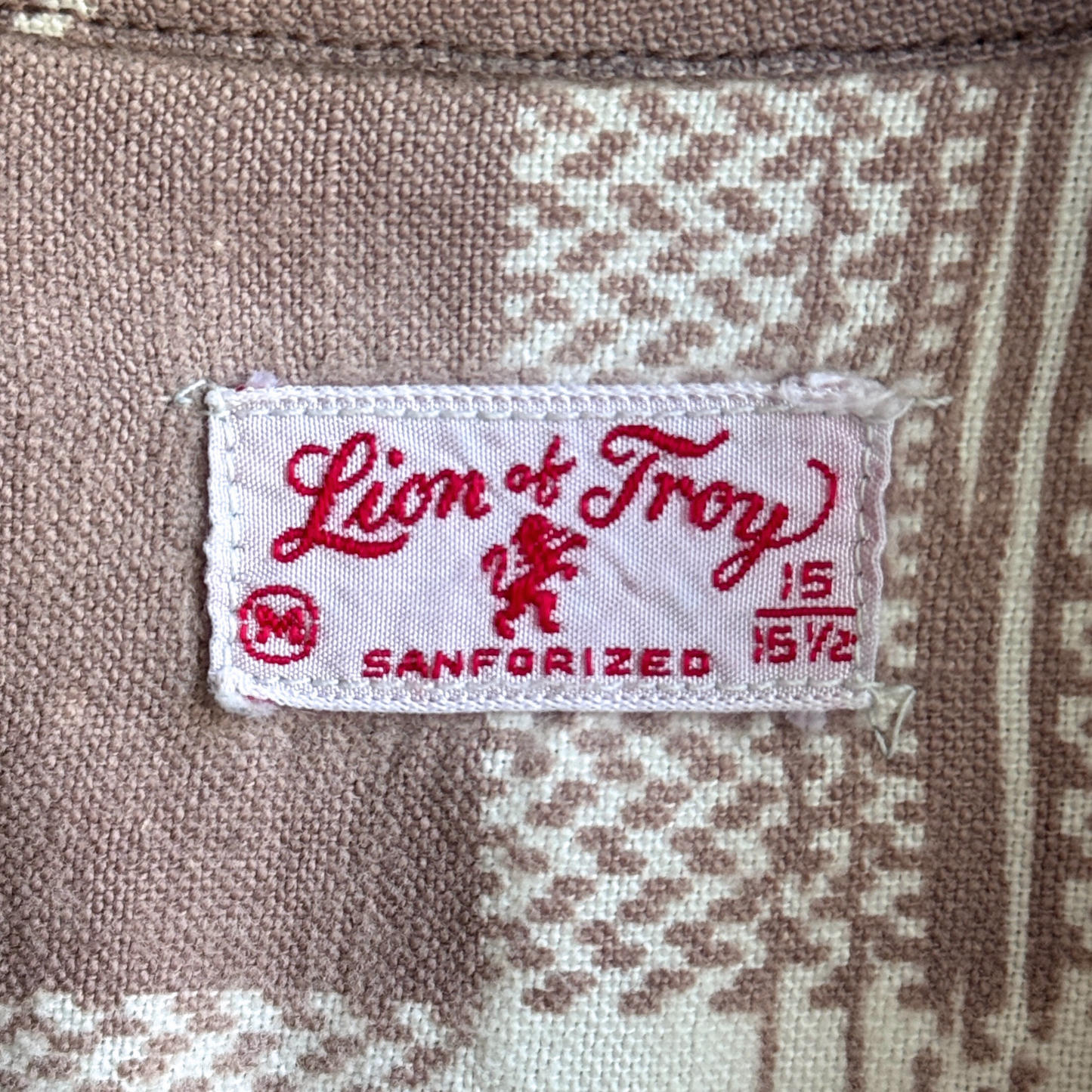1950s Brown Shattered Plaid Loop Collar Shirt