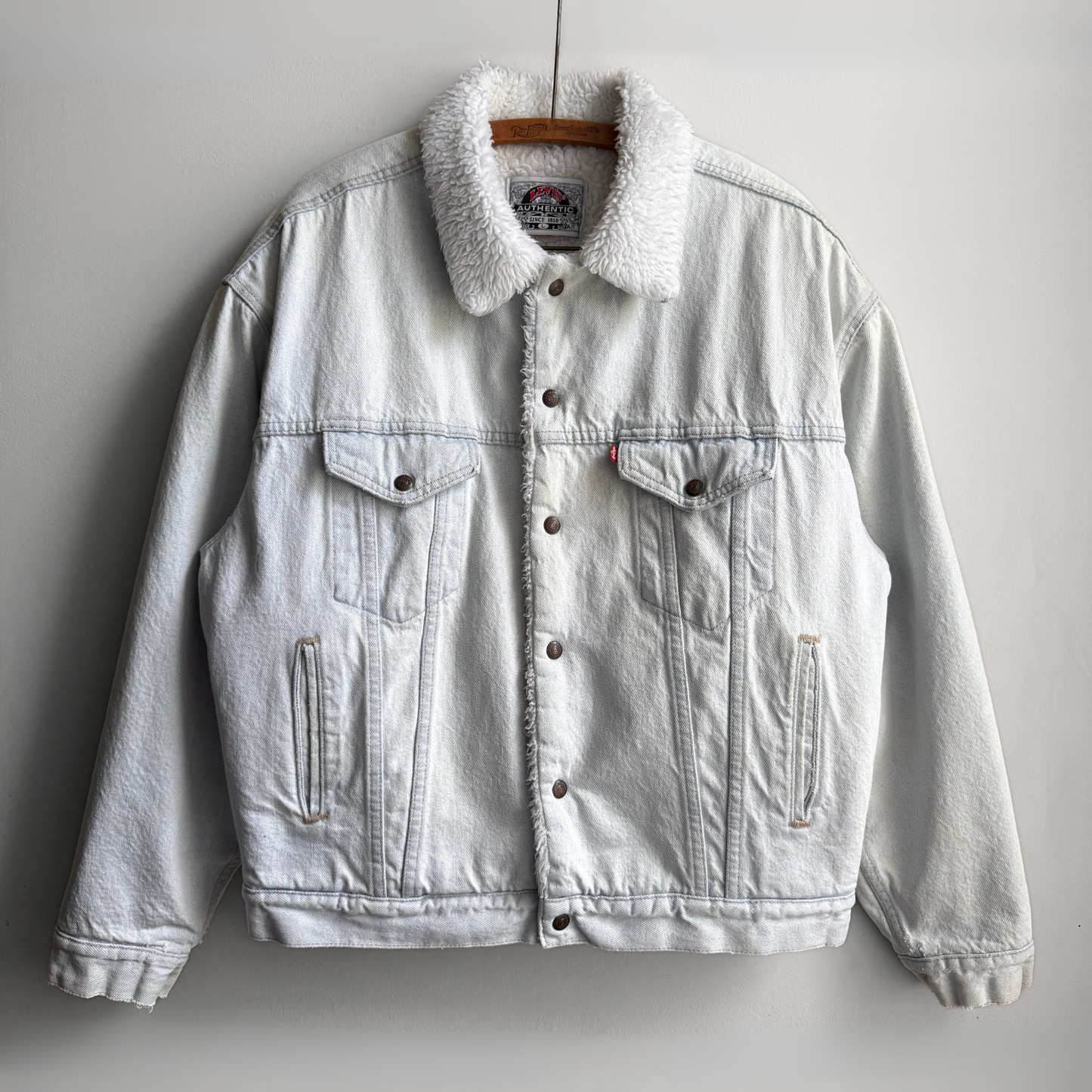1990s Light Blue Sherpa Lined Denim Jacket