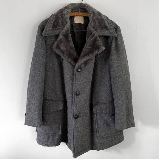 1970s Grey Sherpa Lined Heavy Overcoat
