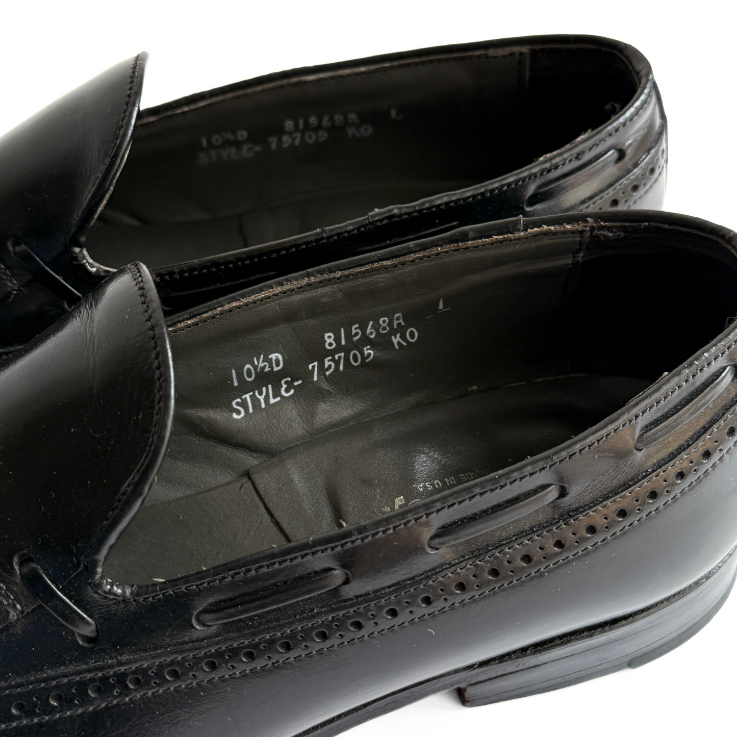 1970s Black Leather Tassel Loafers (10.5)