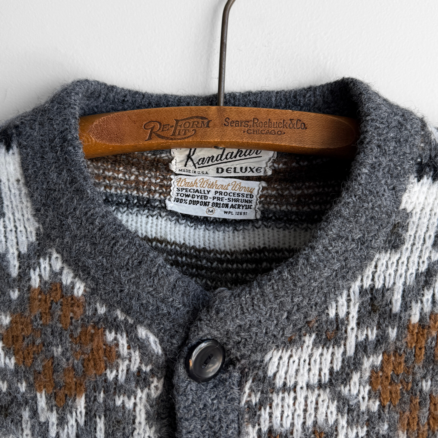 1960s Brown & Cream Pattern Knit Cardigan