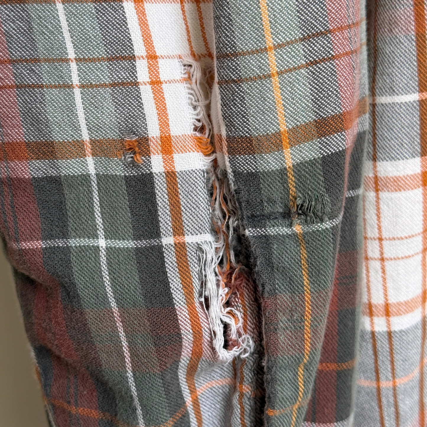 1980s Green & Orange Distressed Plaid Flannel Shirt