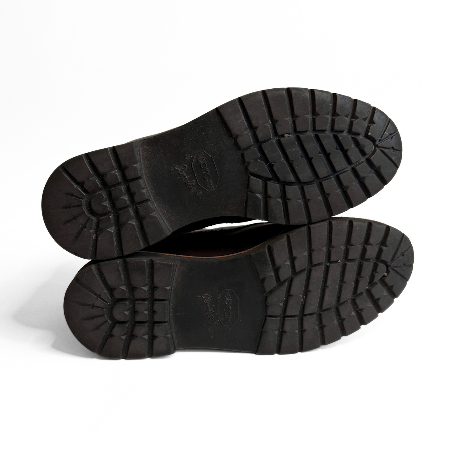 C.C. Filson Brown Leather Uplander Chukka Boots (11)